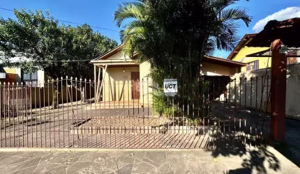 Casa térrea com 3 dormitórios e piscina no Bairro Diehl em Sapucaia do Sul/RS