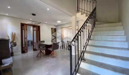 Casa com 3 quartos para Vender por R$750.000, Nossa Senhora das Graças.