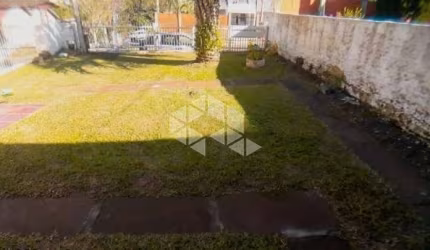 Excelente terreno com  10x 77m2 com área total de 770m2 na Olaria.