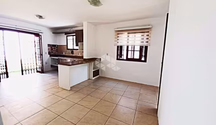 Casa térrea com laje, semi mobiliada, 2 dormitórios, 1 banheiro, 2 vagas Bairro São José/Canoas