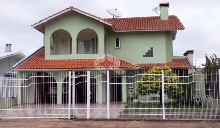 Excelente casa de dois pavimentos alto padrão em Vacaria