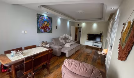 CASA NO BAIRRO CAPOEIRAS - FLORIANÓPOLIS/SC