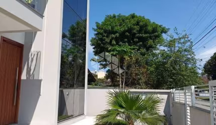 CASA COM 3 QUARTOS NO BAIRRO CAMPECHE - FLORIANÓPOLIS/SC