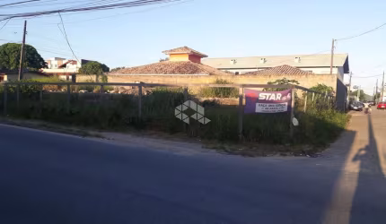 Casa com 5 dormitórios e terreno comercial nos ingleses - Florianópolis