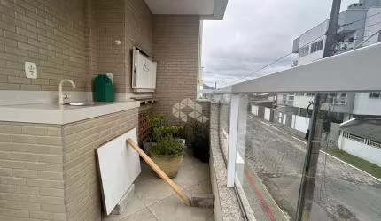 Apartamento com 3 dormitórios sendo 2 suítes no Morretes , Itapema