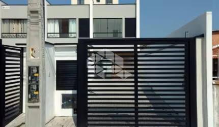 Sobrado, próximo ao Dogao 300 no perequê, Porto Belo, com dois dormitórios