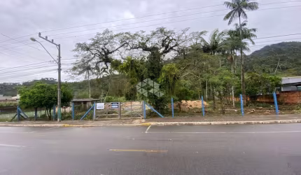 Terreno em Itapema 2.100 m²