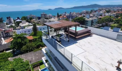 Cobertura Triplex em Canajurê à venda com Vista Mar