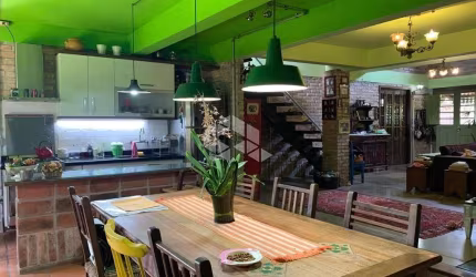 MAGNÍFICA CASA 2 PAVIMENTOS BAIRRO JARDIM BOTÂNICO