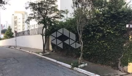 TERRENO A VENDA