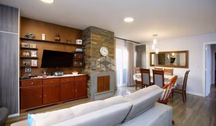 Casa à venda com 3 quartos 233 m² no bairro Santana