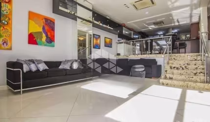 Belíssima casa em condomínio com 4 dormitórios 2 suítes 530m²
