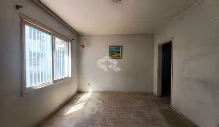 Excelente apartamento de 3 dormitórios, 2 banheiros próximo a Rótula do Papa