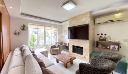 Casa 03 dormitórios, com amplo pátio e piscina no Higienópolis, Santa Cruz do Sul
