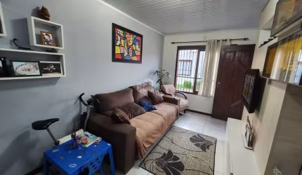 Casa geminada 02 dormitórios, em condomínio fechado