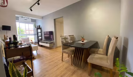 APARTAMENTO SEMIMOBILIADO PRÓXIMO A UNISC COM 02 DORMITÓRIOS