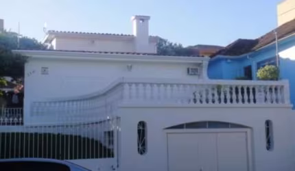 Casa a venda