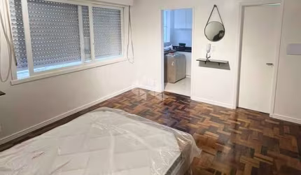 JK de 27 m² à venda na Vila Ipiranga. Totalmente reformado.