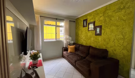 APARTAMENTO COM 2 QUARTOS E 1 VAGA DE GARAGEM NO BAIRRO FLORESTA EM SÃO JOSÉ/SC
