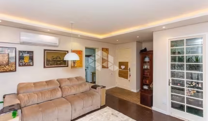 Apartamento com 2 quartos e 89m² à venda em Rio Branco, Porto Alegre.