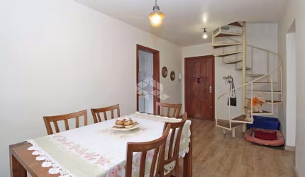 Cobertura triplex com 03 dormitórios, área de 86,23m², no Bairro Cristal