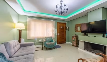 Linda casa com 3 dormitórios no Bairro Jardim Isabel na Zona Sul de Porto Alegre