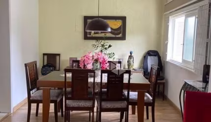 CASA A VENDA - OPORTUNIDADE