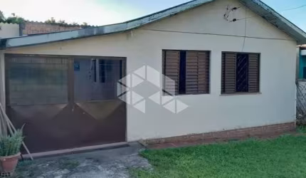 Casa de 03 dormitórios no Bairro Jardim Alvorada.