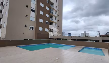 APARTAMENTO NOVO, COM MOBÍLIA E ELETRODOMÉSTICOS COM LACRE DE LOJA