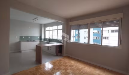 Apartamento Semimobiliado , no Centro