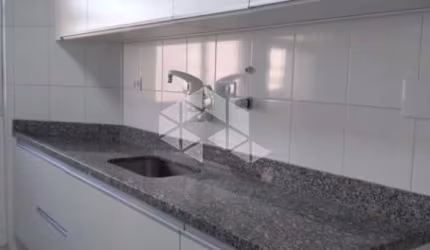 Apartamento em Vila Santa Catarina
