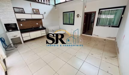 VENDE-SE CASA NO CIDADE NOVA (R$ 580.000,00)