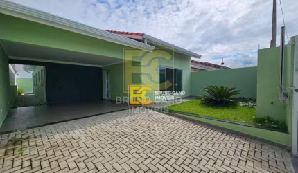 Casa térrea com piscina  - Sao Jose - Peruíbe/SP