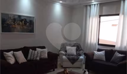 Sobrado com 4 quartos à venda em Balneário Mar Paulista - SP