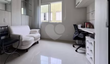 Apartamento com 2 quartos à venda em Água Verde - PR