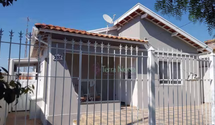 Casa Térrea na Vl. Planalto - Vinhedo/SP