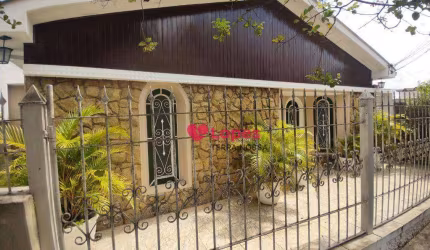 Casa com 2 dormitórios para alugar, 130 m² por R$ 3.000,00/mês - Centro - Vinhedo/SP