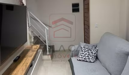 Sobrado  em  condominio  - Vila Industrial - 2 dormitórios - suíte- vaga - quintal e churrasqueira