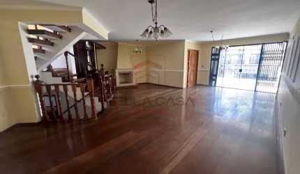 Sobrado à Venda na Mooca - 3 Suítes, 3 Vagas e Espaço Gourmet