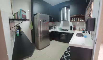 SOBRADO MOBILIADO À VENDA EM CONDOMÍNIO FECHADO NA MOOCA!