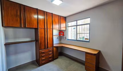 Apartamento com 2 quartos para alugar na Avenida Deputado Jamel Cecílio, 961, Jardim Goiás, Goiânia por R$ 2.000