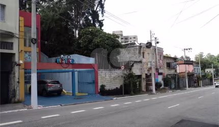 Terreno com 2 quartos à venda ou para locação em Santana - SP