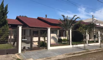 Casa/Sobrado 5 Dormitórios - Bairro Zona Nova, Tramandaí/RS.