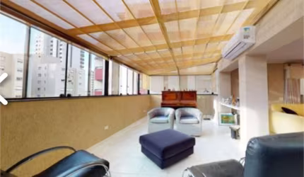 Cobertura à venda em Aclimação, com 3 quartos, 270 m²