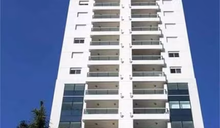 Cobertura no Edifício Emirado.