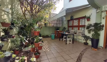 Casa com 04 dormitórios e 02 suítes para Venda ou Locação com 200m2 na Vila Mariana