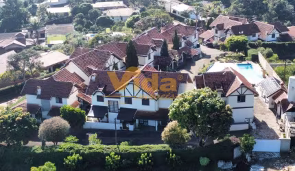 Sobrado em Centro  -  Serra Negra