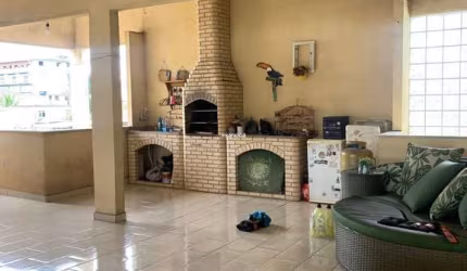 Casa com 220m²