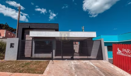Casa para Venda em Guarapuava, Boqueirão, 3 dormitórios, 1 suíte, 2 banheiros, 2 vagas