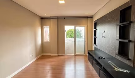 Apartamento para Venda em Guarapuava, Santa Cruz, 3 dormitórios, 1 suíte, 2 banheiros, 3 vagas